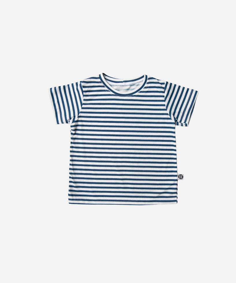 Camiseta-infantil-menino-listras-azul-marinho-listrinhas-navy-masculino-minimalista-algodao.jpg