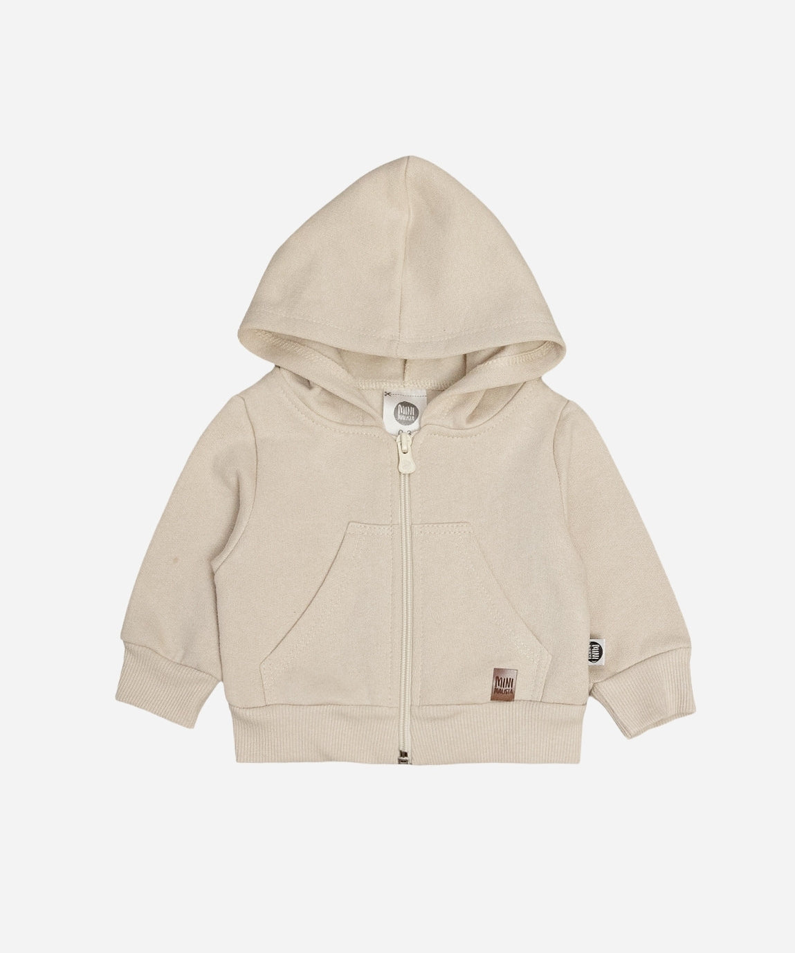 Casaco Moletom Peluciado Liso Beige MiniMalista Baby — vista frontal do casaco infantil unissex em bege claro neutro. 100% algodão antialérgico, capuz peluciado sem cordinha, zíper com cobre-zíper interno. Corte folgado pra usar sobre body canelado. Do bebê de 0-3 meses à criança de 5-6 anos.