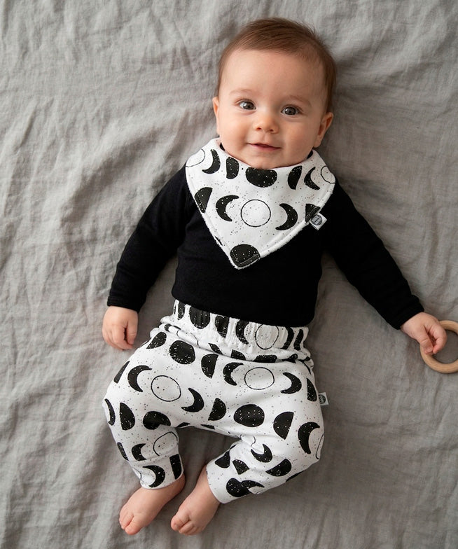 Conjunto-bebe-body-calca-babador-liso-preto-lunar-luas-4.jpg