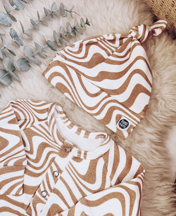 Kit Presente Saída de Maternidade Bebê 4 peças | Swirl - Com Caixa Presente