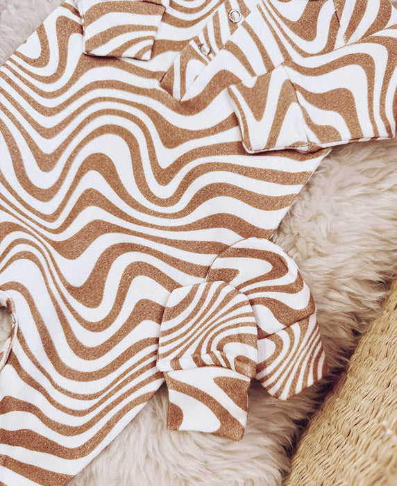 Kit Presente Saída de Maternidade Bebê 4 peças | Swirl - Com Caixa Presente