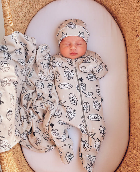 Kit Presente Saída de Maternidade Bebê 4 peças | Crystal - Com Caixa Presente