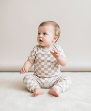 Conjunto Body Manga Curta e Calça Bebê Unissex | Racer Beige