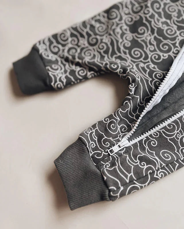 Macacão Bebê Capuz e Ziper Unissex Moletom Peluciado | Dreamy