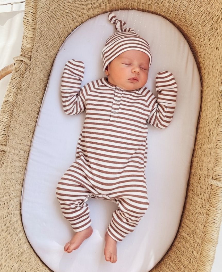 Macacão de Bebê Raglan Botões Unissex | Listrinhas Chutney