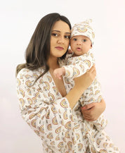 Kit Presente Mamãe e Bebê Recém-Nascido Maternidade - Robe + Touquinha Combinando | Nude Rainbow