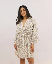 Kit Presente Mamãe e Bebê Recém-Nascido Maternidade - Robe + Touquinha Combinando | Nude Rainbow