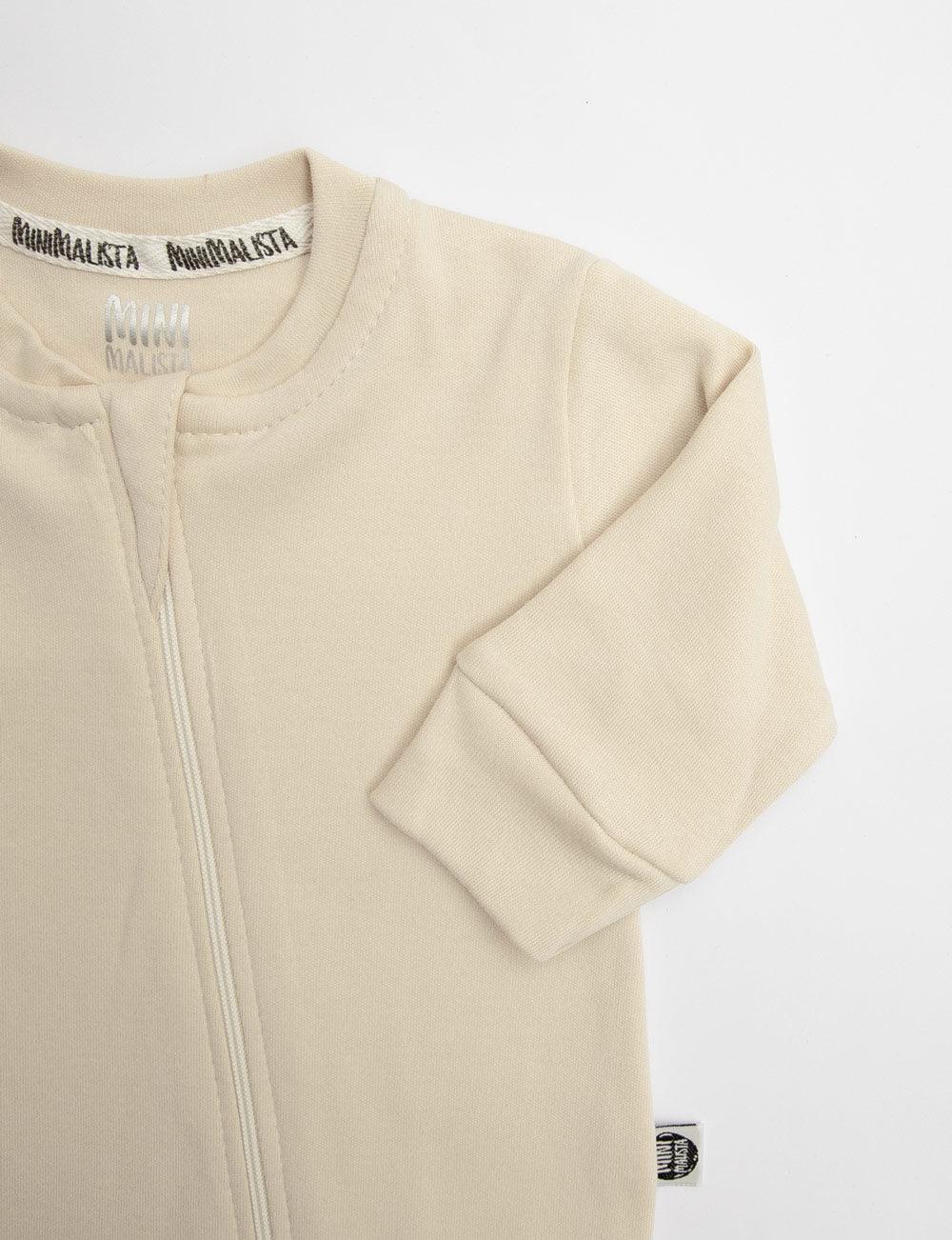 Macacão de Bebê Ziper com opção de Pezinho | Liso Sand