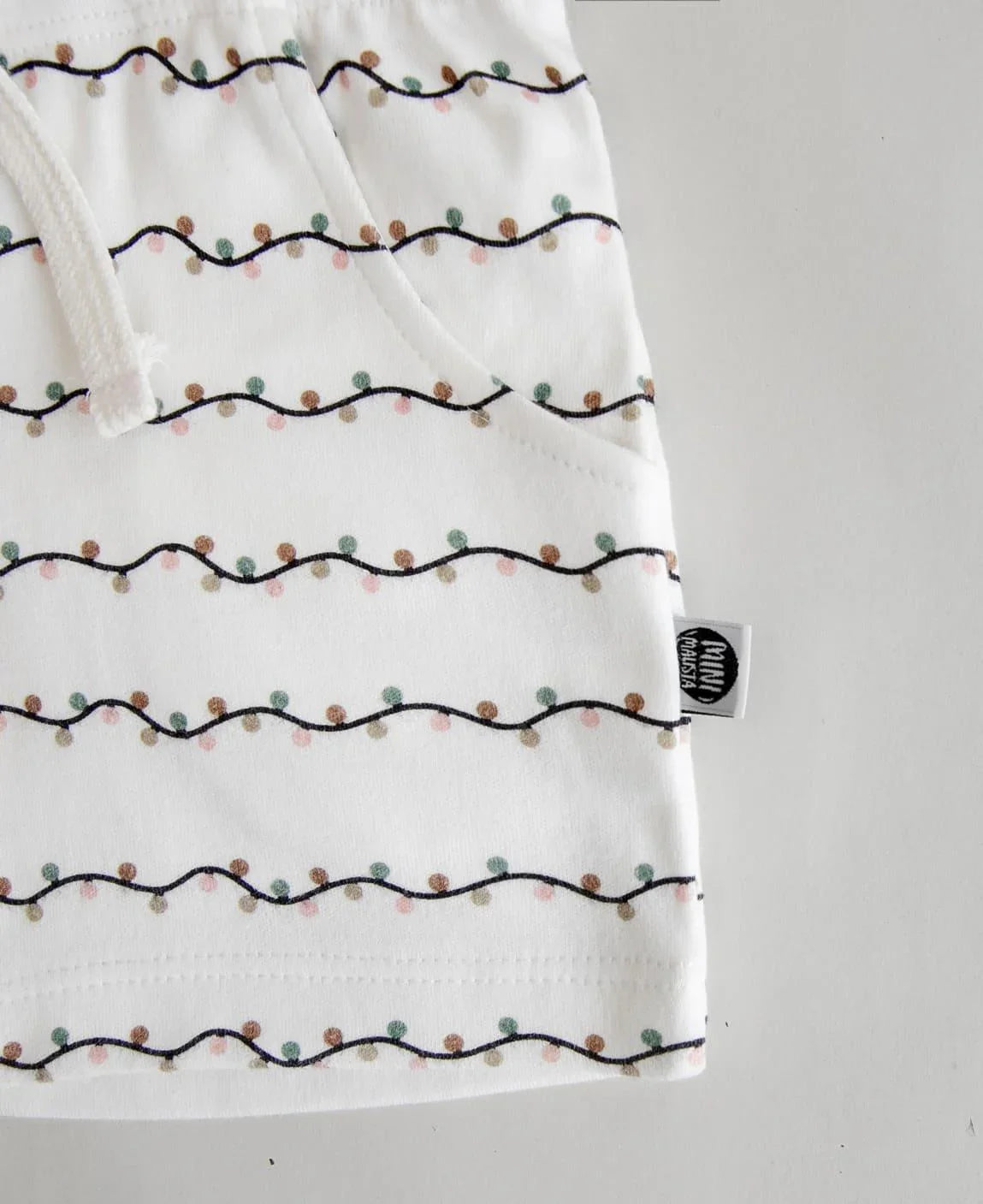 Bermuda Cargo Infantil Unissex | Lights - MiniMalista Baby - 0, Ano Novo, b2b, Calor, Christmas, com-desconto-mm10, Kids, Menino, natal, Neutro, new, Reveillon, tab-tam-shorts-cargo, Unissex, Verão, Xmas -bebê-minimalista-estiloso