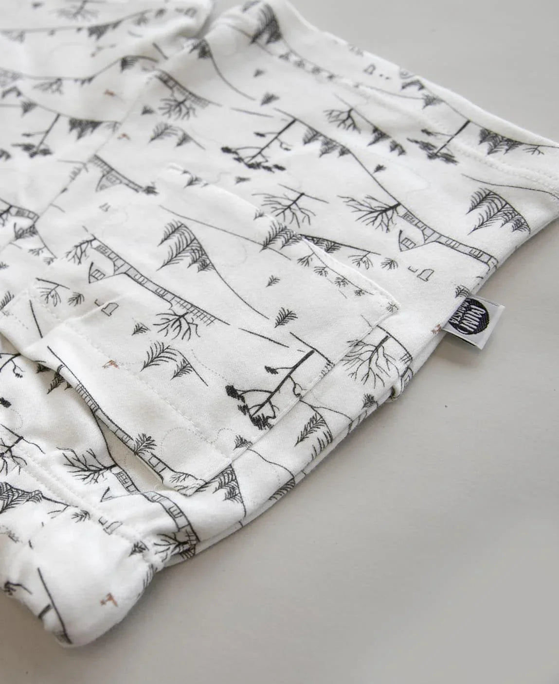 Bermuda Cargo Infantil Unissex | Village - MiniMalista Baby - 0, b2b, Calor, Christmas, com-desconto-mm10, Kids, Menino, natal, Neutro, new, tab-tam-shorts-cargo, Unissex, Verão, Xmas -bebê-minimalista-estiloso