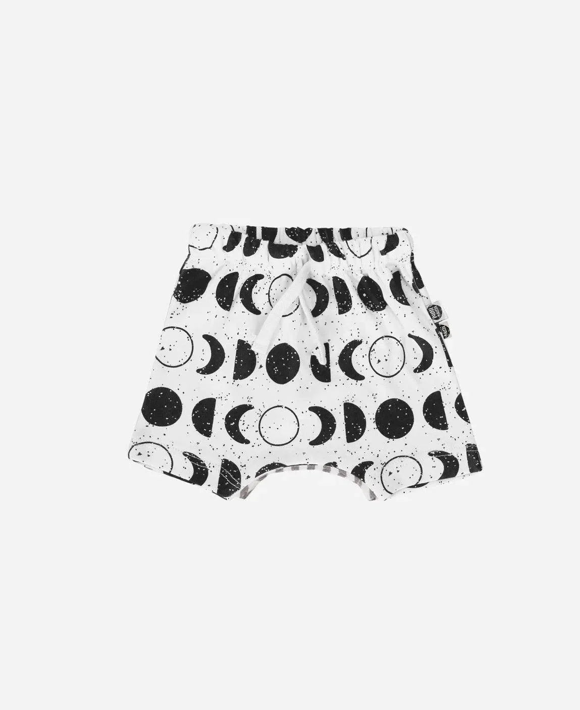 Bermuda de Bebê Malha | Lunar - MiniMalista Baby - 0.45, b2b, Baby, black-friday, Calor, Menino, Neutro, outlet, SALE-FINAL, tab-tam-bermuda-bebe, Unissex, Verão -bebê-minimalista-estiloso