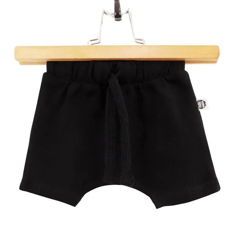 Bermuda de Bebê MiniMalista Malha | Liso Preto - MiniMalista Baby - 0.3, b2b, Baby, black-friday, Calor, com-desconto-mm10, Menino, Neutro, tab-tam-bermuda-bebe, Tirar Foto, Unissex, Verão -bebê-minimalista-estiloso