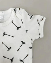 Body de Bebê Manga Curta Unissex | Dandelion - MiniMalista Baby - 0.2, 0.25, Ano Novo, b2b, Baby, black-friday, com-desconto-mm10, Meia Estação, Menina, Menino, Neutro, Reveillon, tab-tam-body-curto, Unissex -bebê-minimalista-estiloso