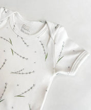 Body de Bebê Manga Curta Unissex | Lavender - MiniMalista Baby - 0.2, anonovo, b2b, Baby, black-friday, com-desconto-mm10, Meia Estação, Menina, tab-tam-body-curto -bebê-minimalista-estiloso