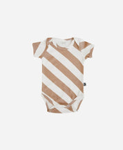 Body de Bebê Manga Curta Unissex | Listras Diagonais Bege - MiniMalista Baby - 0.2, b2b, Baby, black-friday, com-desconto-mm10, Meia Estação, Menino, Neutro, new, tab-tam-body-curto, Unissex -bebê-minimalista-estiloso