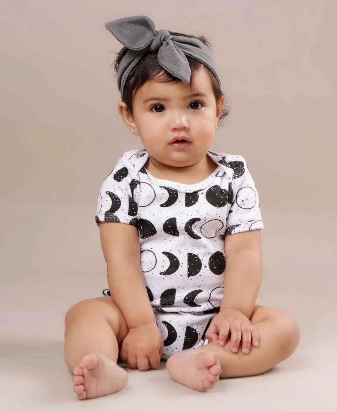 Body de Bebê Manga Curta Unissex | Lunar - MiniMalista Baby - 0.45, b2b, Baby, black-friday, Meia Estação, Menina, Neutro, outlet, SALE-FINAL, tab-tam-body-curto, Unissex -bebê-minimalista-estiloso