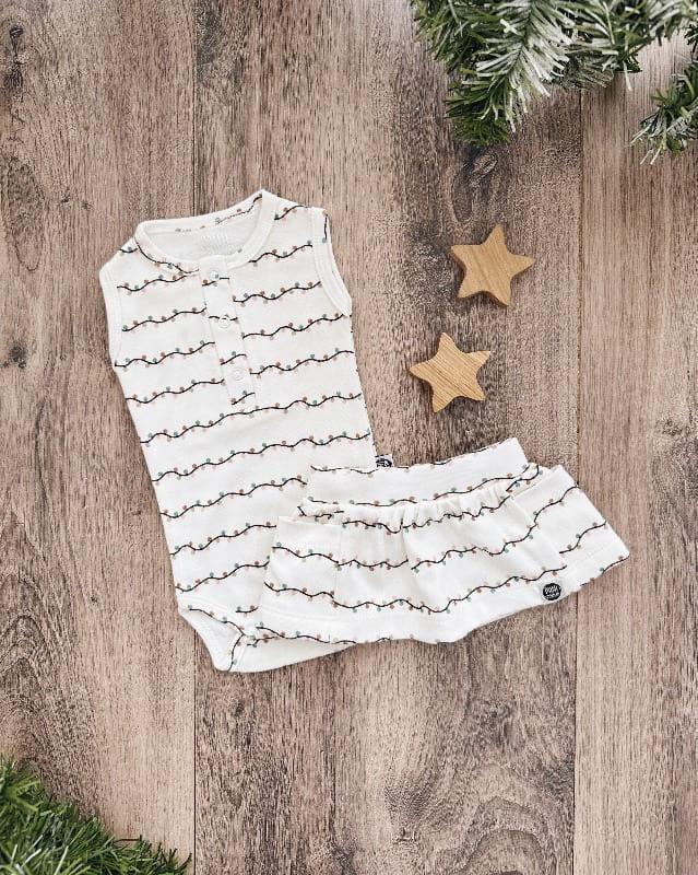 Body de Bebê Regata Unissex Botões | Lights - MiniMalista Baby - 0.3, Ano Novo, b2b, Baby, black-friday, Calor, Christmas, com-desconto-mm10, Menina, natal, Neutro, Reveillon, tab-tam-body-regata, Unissex, Verão, Xmas -bebê-minimalista-estiloso