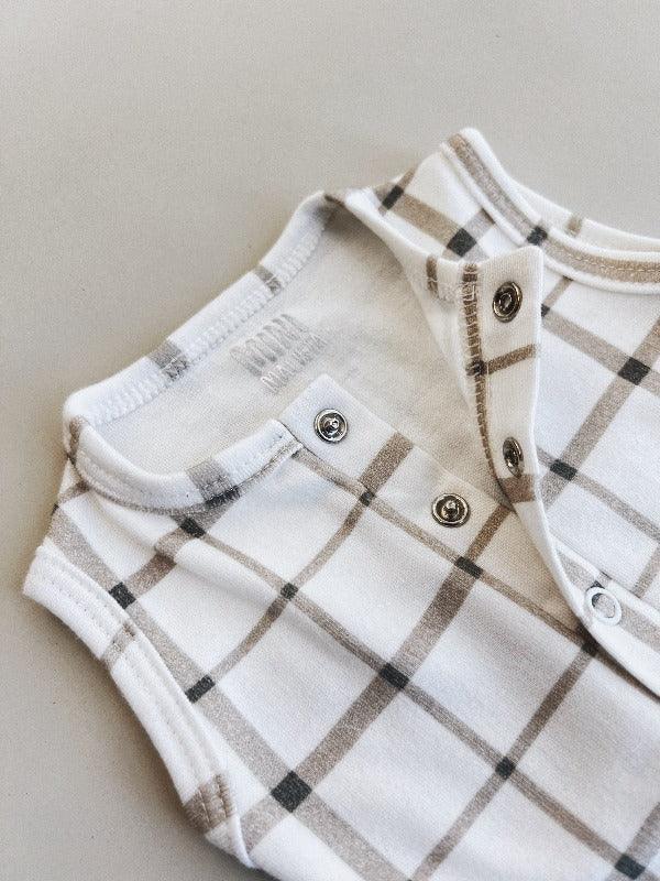 Body de Bebê Regata Unissex Botões | Xadrez Verão - MiniMalista Baby - 0.2, b2b, Baby, black-friday, Calor, com-desconto-mm10, Menino, Neutro, tab-tam-body-regata, Unissex, Verão -bebê-minimalista-estiloso