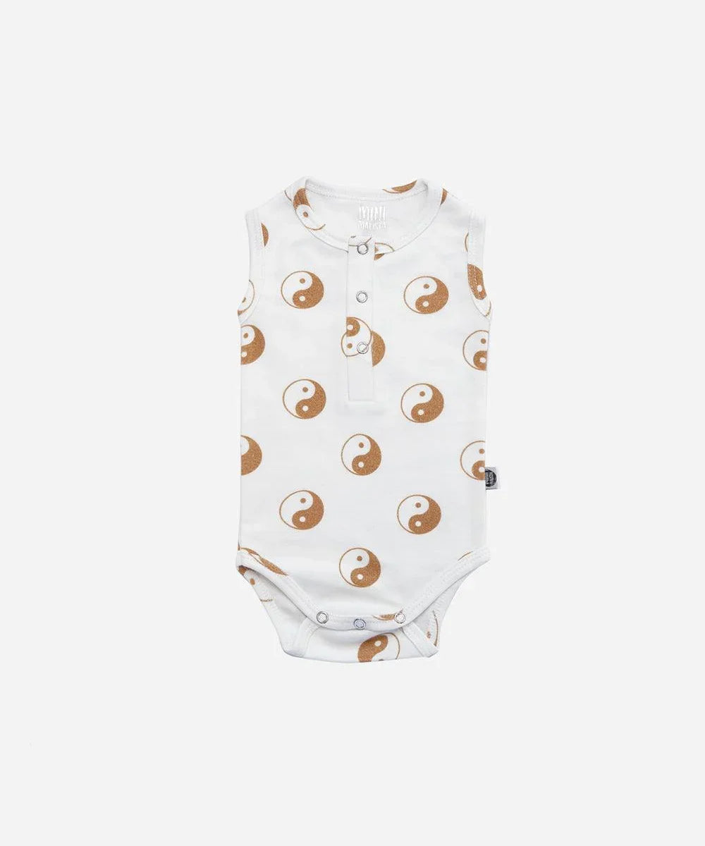 Body de Bebê Regata Unissex Botões | Yin Yang - MiniMalista Baby - 0.3, b2b, Baby, black-friday, Calor, com-desconto-mm10, Menino, tab-tam-body-regata, Verão -bebê-minimalista-estiloso
