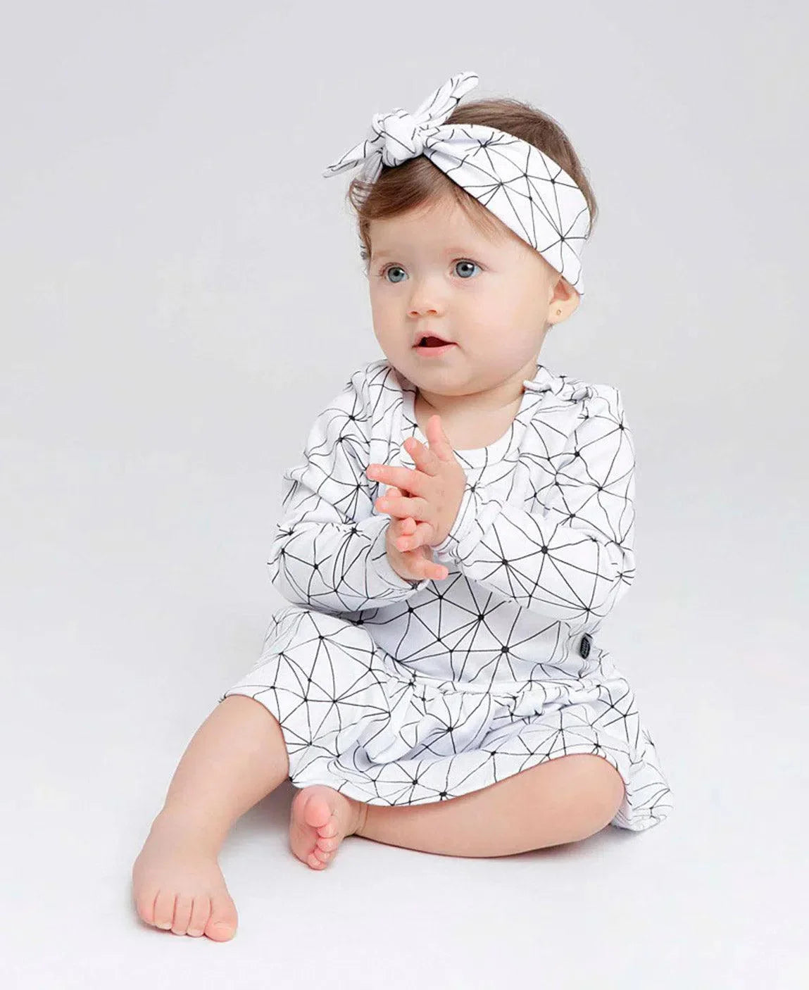 Body-Vestido de Bebê Manga Longa | Satellite Branco - MiniMalista Baby - 0.3, 0.45, anonovo, b2b, Baby, black-friday, com-desconto-mm10, Frio, Menina, SALE-FINAL, tab-tam-body-vestido, Winter Sale 40% -bebê-minimalista-estiloso