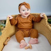 Calça Harém Unissex | Bolinhas Outono - MiniMalista Baby - 0.3, b2b, Baby, Best, black-friday, com-desconto-mm10, Kids, Meia Estação, Menina, tab-tam-calça-harem-bebe, Winter Sale 30% -bebê-minimalista-estiloso