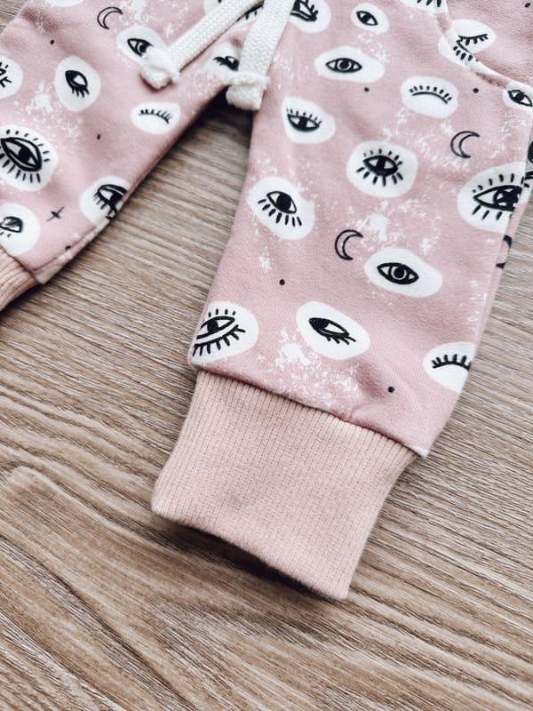 Calça Moletinho Unissex | Mystic Eyes - MiniMalista Baby - 0.45, b2b, Baby, black-friday, Frio, Kids, Menina, outlet, SALE-FINAL, tab-tam-calca-moletom, tab-tam-calça-molet-bebe -bebê-minimalista-estiloso