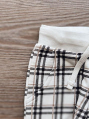 Calça Moletinho Unissex | Xadrez Plaid - MiniMalista Baby - 0.3, b2b, Baby, black-friday, com-desconto-mm10, Frio, Kids, Menino, Neutro, tab-tam-calca-moletom, tab-tam-calça-molet-bebe, Unissex -bebê-minimalista-estiloso