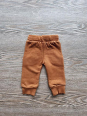 Calça Moletom Unissex Peluciado MiniMalista | Liso Ginger - MiniMalista Baby - 0.35, b2b, Baby, black-friday, com-desconto-mm10, Frio, Kids, Menina, Menino, Neutro, tab-tam-calca-moletom, tab-tam-calça-molet-bebe, tam-tam-calça-bolsao-bebe, Unissex -bebê-minimalista-estiloso
