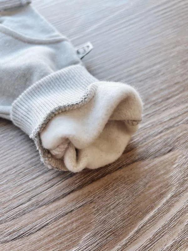 Calça Moletom Unissex Peluciado MiniMalista | Liso Mescla Médio - MiniMalista Baby - 0.45, b2b, Baby, black-friday, com-desconto-mm10, Frio, Menino, SALE-FINAL, tab-tam-calca-moletom, tab-tam-calça-molet-bebe, tam-tam-calça-bolsao-bebe, Winter Sale 30% -bebê-minimalista-estiloso