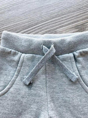 Calça Moletom Unissex Peluciado MiniMalista | Liso Mescla Médio - MiniMalista Baby - 0.45, b2b, Baby, black-friday, com-desconto-mm10, Frio, Menino, SALE-FINAL, tab-tam-calca-moletom, tab-tam-calça-molet-bebe, tam-tam-calça-bolsao-bebe, Winter Sale 30% -bebê-minimalista-estiloso