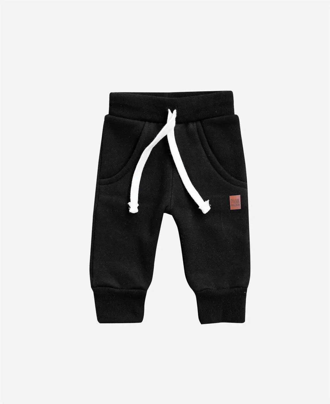 Calça Moletom Unissex Peluciado MiniMalista | Liso Preto - MiniMalista Baby - 0.3, b2b, Baby, Best, black-friday, com-desconto-mm10, Frio, Kids, Menino, Neutro, tab-tam-calca-moletom, tab-tam-calça-molet-bebe, tam-tam-calça-bolsao-bebe, Unissex, Winter Sale 20% -bebê-minimalista-estiloso