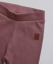 Calça Unissex Slim Canelado MiniMalista | Liso Dark Rose - MiniMalista Baby - 0.2, 0.3, b2b, Baby, black-friday, com-desconto-mm10, Frio, Kids, Menina, tab-tam-calça-slim -bebê-minimalista-estiloso