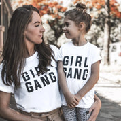 Camiseta Adulto GIRL GANG - MiniMalista Baby - b2b, contagem de estoque, Meia Estação, Menina, Menino, outlet, SALE-FINAL, tab-tam-cam-adulto-2 -bebê-minimalista-estiloso