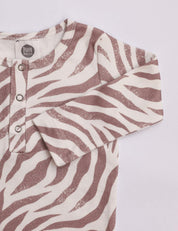 Camiseta Infantil de Inverno Manga Longa Unissex Botões | Feline - MiniMalista Baby - 0.3, 0.4, b2b, black-friday, com-desconto-mm10, Frio, Kids, Menina, tab-tam-camiseta-botao-frontal -bebê-minimalista-estiloso