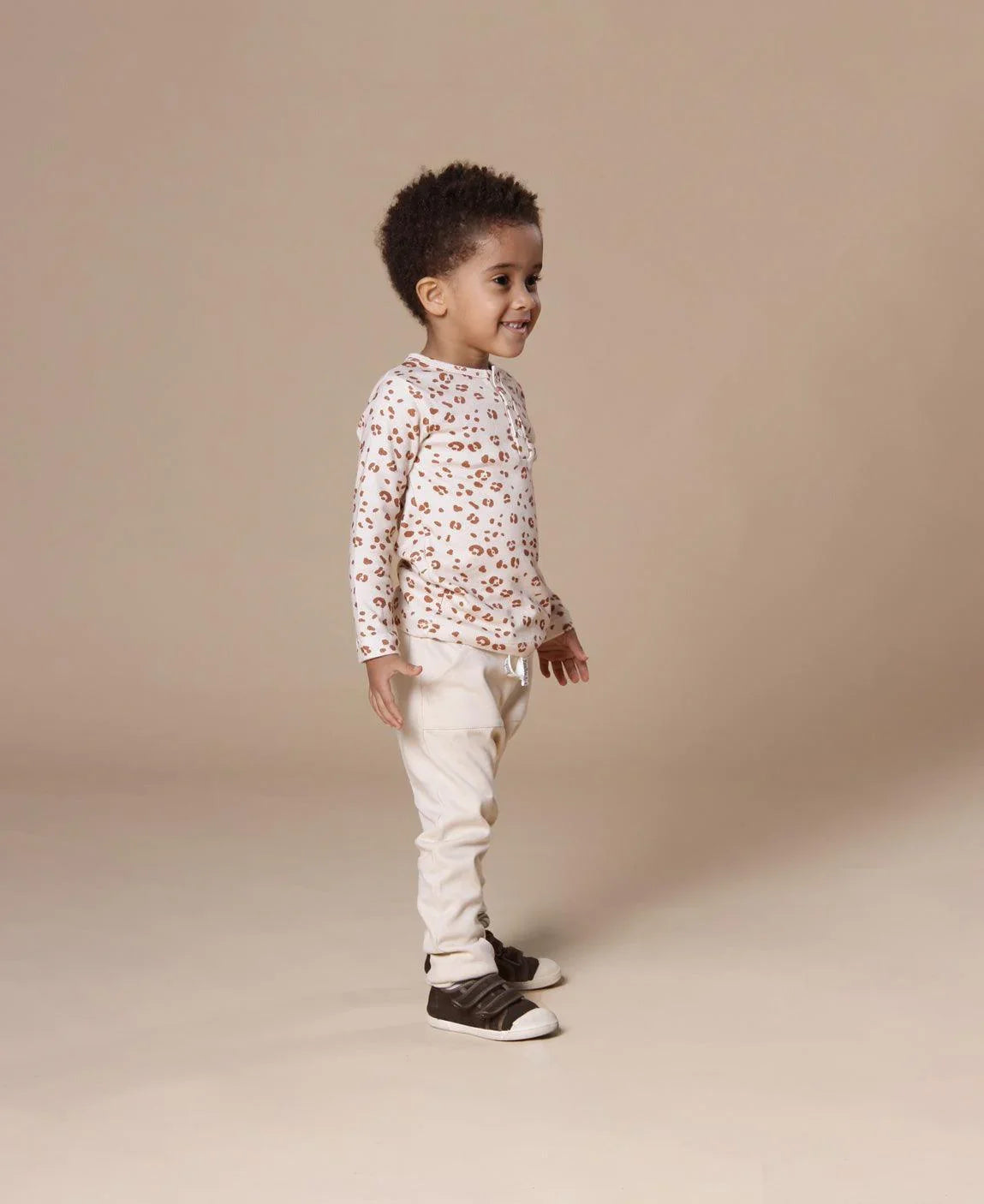 Camiseta Infantil de Inverno Manga Longa Unissex Botões | Jaguar - MiniMalista Baby - 0.3, 0.45, b2b, black-friday, com-desconto-mm10, Frio, Kids, Menina, tab-tam-camiseta-botao-frontal -bebê-minimalista-estiloso