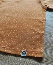 Camiseta Infantil Manga Curta Unissex | Bolinhas Outono - MiniMalista Baby - 0.3, 0.35, b2b, black-friday, com-desconto-mm10, Kids, Meia Estação, Menina, tab-tam-camiseta-manga-curta -bebê-minimalista-estiloso