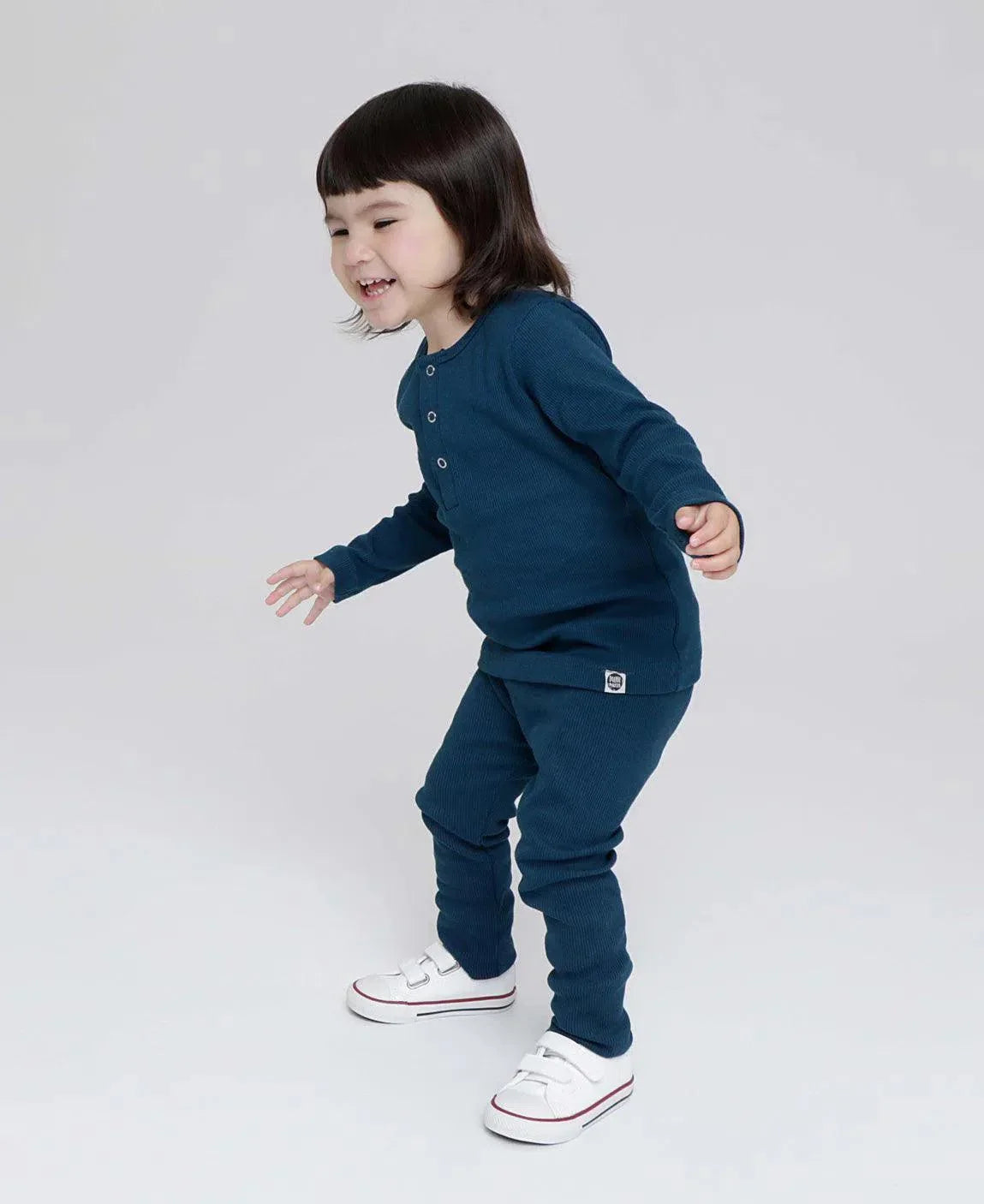 Camiseta Infantil Unissex Manga Longa Canelado Botões MiniMalista | Liso Azul Sky - MiniMalista Baby - 0.3, 0.45, b2b, black-friday, com-desconto-mm10, Frio, Kids, Menino, SALE-FINAL, tab-tam-camiseta-botao-frontal, tab-tam-camiseta-botão-frontal-manga-longa, Winter Sale 40% -bebê-minimalista-estiloso