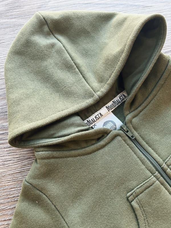 Casaco Capuz e Ziper Peluciado Unissex MiniMalista | Liso Jungle Green - MiniMalista Baby - 0.2, b2b, Baby, black-friday, com-desconto-mm10, Frio, Kids, Menino, Neutro, tab-medidas-casaco-capuz, tab-tam-casaco-capuz-ziper-bebe, Unissex, Winter Sale 20% -bebê-minimalista-estiloso