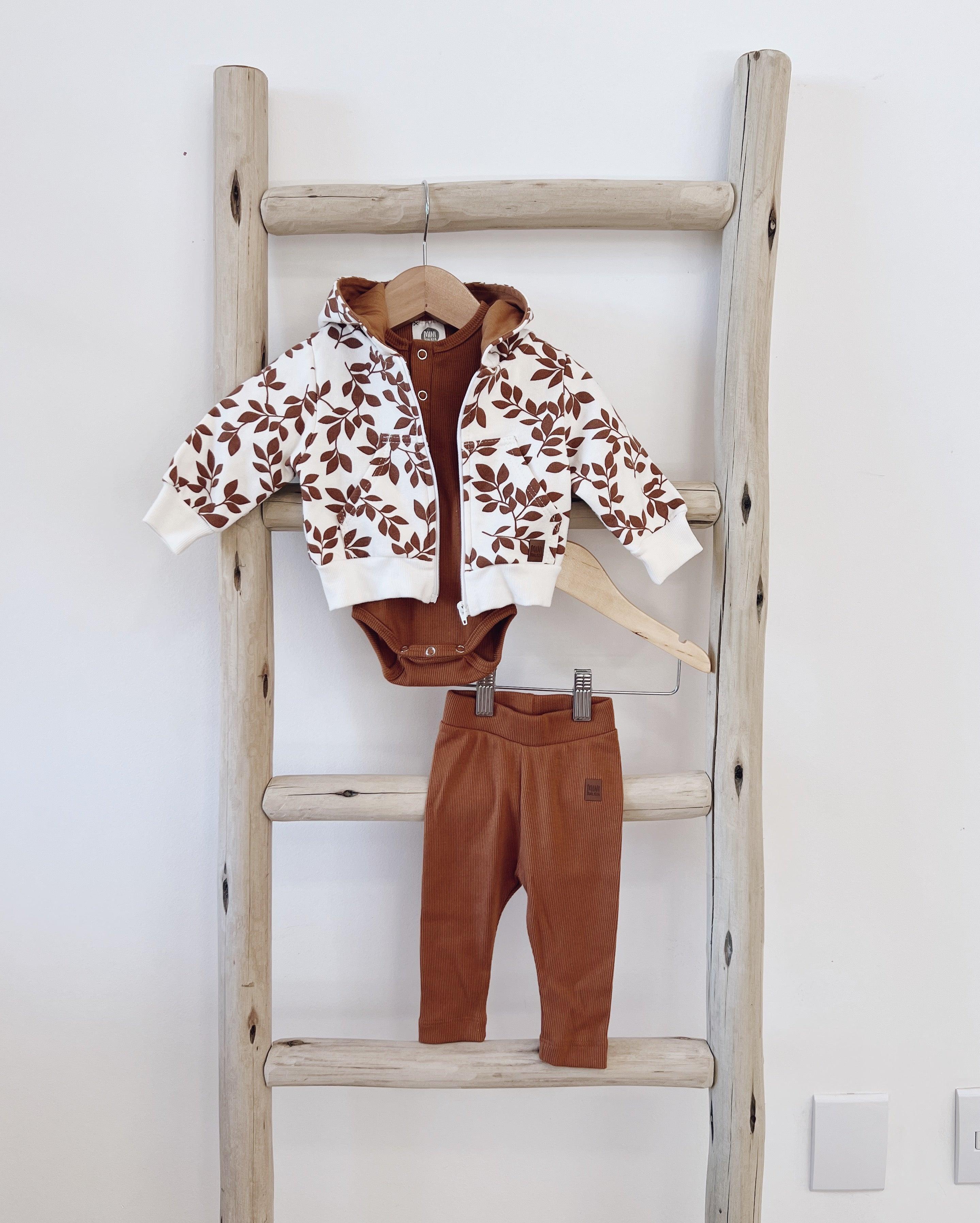 Casaco Capuz e Ziper Peluciado Unissex Moletom Peluciado | Laurel - MiniMalista Baby - 0.35, b2b, Baby, black-friday, com-desconto-mm10, Frio, Kids, Menina, tab-medidas-casaco-capuz, tab-tam-casaco-capuz-ziper-bebe, Winter Sale 30% -bebê-minimalista-estiloso