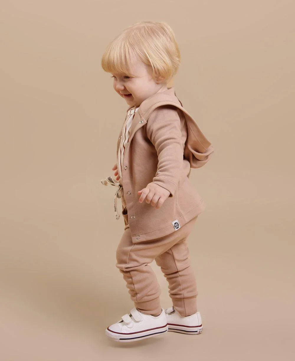 Casaco de Malha Unissex MiniMalista | Liso Cinnamon - MiniMalista Baby - 0.3, b2b, Baby, Best, black-friday, com-desconto-mm10, Frio, Kids, Menina, Menino, Neutro, tab-tam-cardigan-casaco-malha, Unissex -bebê-minimalista-estiloso