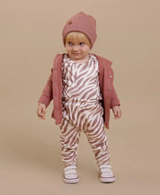 Casaco de Malha Unissex MiniMalista | Liso Dark Rose - MiniMalista Baby - 0.2, 0.3, b2b, Baby, black-friday, com-desconto-mm10, Frio, Kids, Menina, tab-tam-cardigan-casaco-malha -bebê-minimalista-estiloso