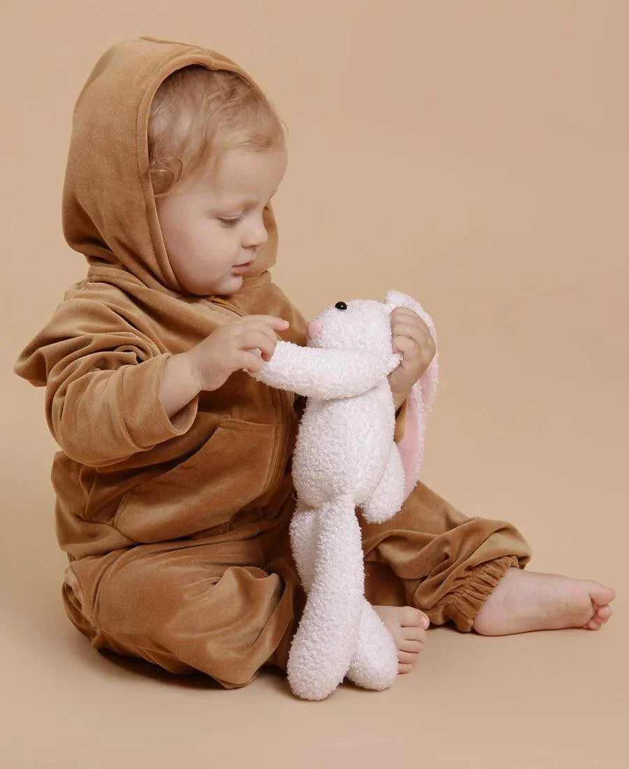 Casaco Plush Unissex MiniMalista | Liso Caramelo - MiniMalista Baby - 0.3, b2b, Baby, black-friday, com-desconto-mm10, Frio, Kids, Menina, Menino, Neutro, tab-medidas-casaco-capuz, tab-tam-casaco-capuz-ziper-bebe, Unissex -bebê-minimalista-estiloso