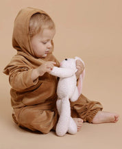 Casaco Plush Unissex MiniMalista | Liso Caramelo - MiniMalista Baby - 0.3, b2b, Baby, black-friday, com-desconto-mm10, Frio, Kids, Menina, Menino, Neutro, tab-medidas-casaco-capuz, tab-tam-casaco-capuz-ziper-bebe, Unissex -bebê-minimalista-estiloso