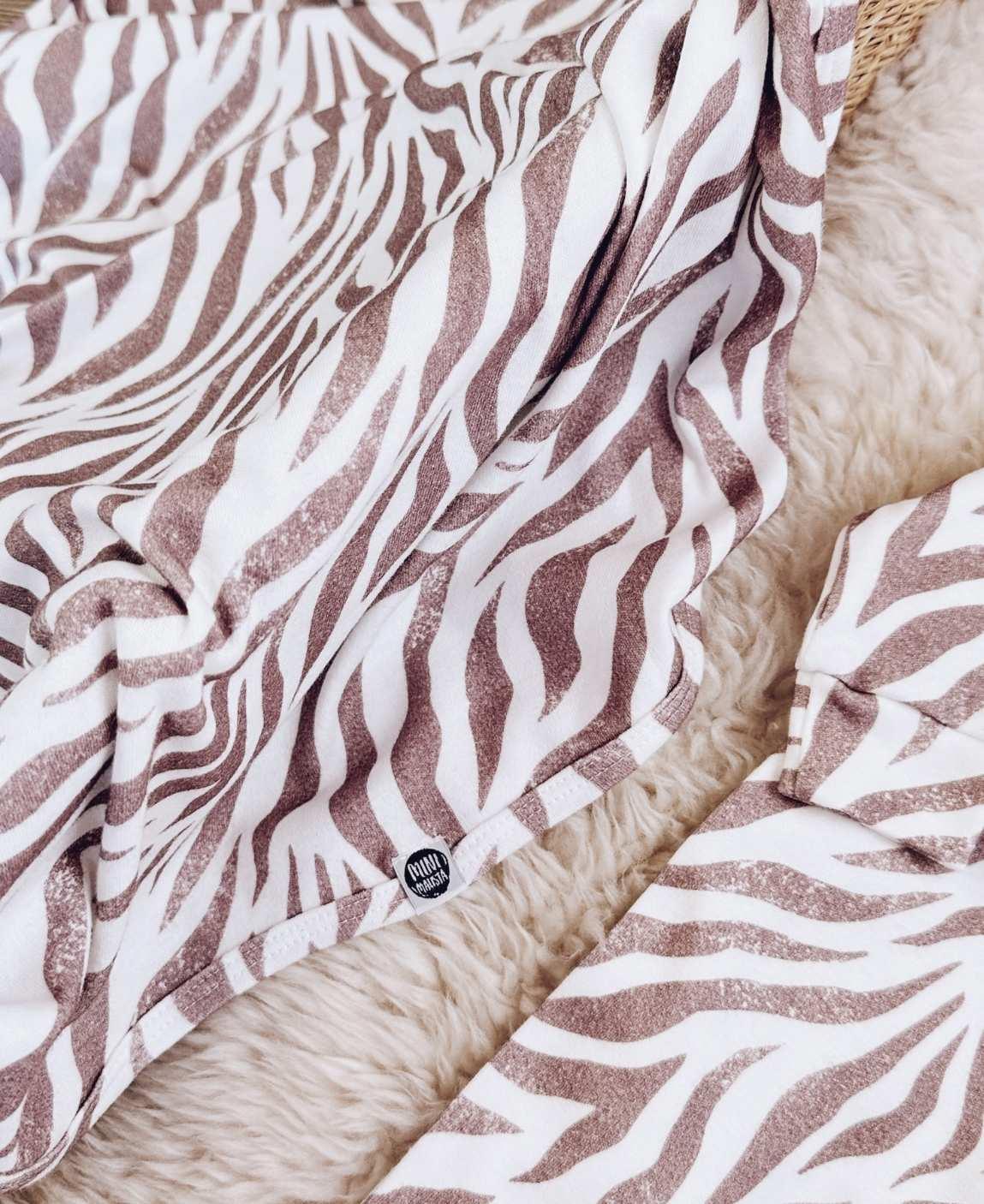 Kit Presente Saída de Maternidade Bebê 4 peças | Feline - Com Caixa Presente