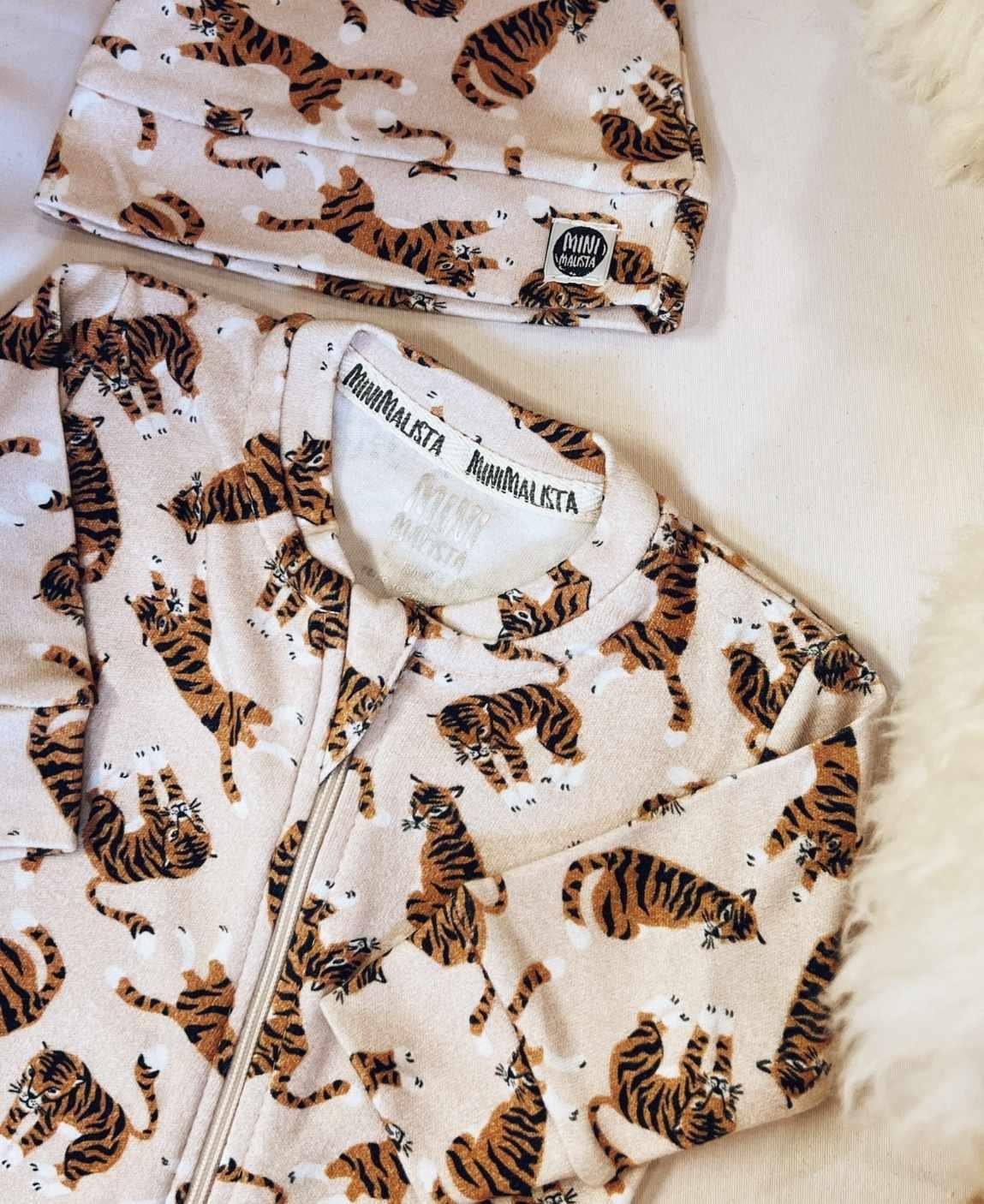 Kit Presente Saída de Maternidade Bebê 4 peças | Tiger - Com Caixa Presente