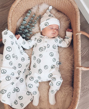 Kit Presente Saída de Maternidade Bebê 4 peças | Peace and Love - Com Caixa Presente