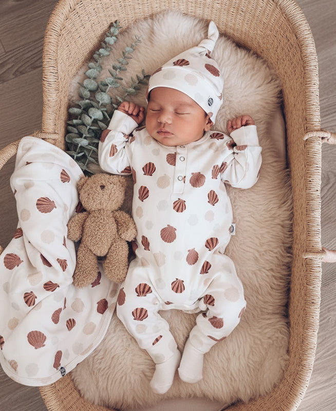 Kit Presente Saída de Maternidade Bebê 4 peças | Seashell - Com Caixa Presente