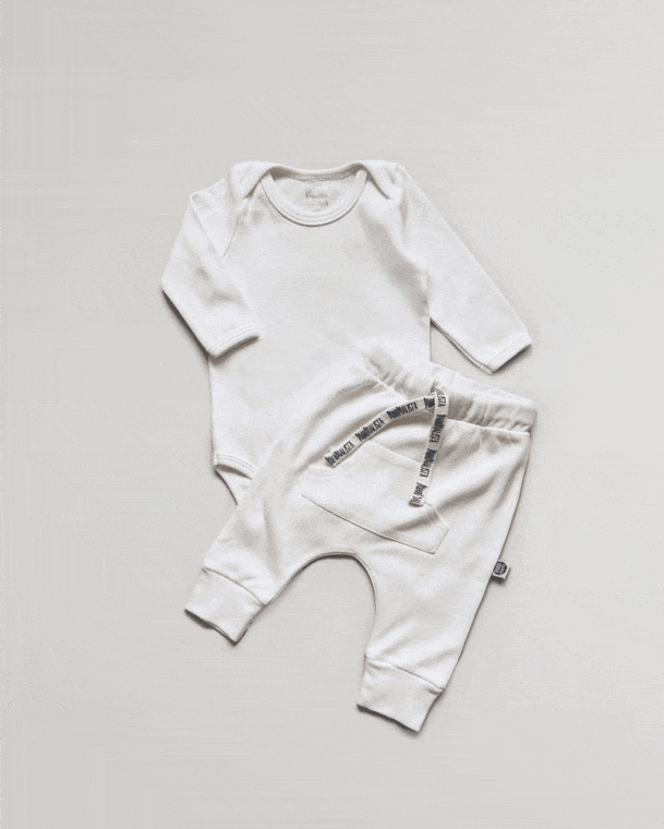 gif-conjuntos-calca-e-body-bebe-minimalista.gif