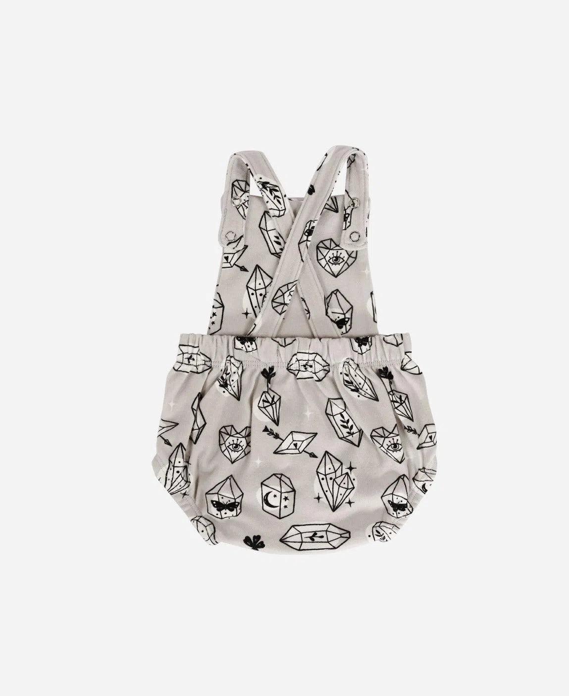 Jardineira de Bebê Unissex | Crystal - MiniMalista Baby - 0.3, 0.45, b2b, Baby, black-friday, Calor, Menina, Neutro, outlet, SALE-FINAL, tab-tam-jardineiras, Unissex, Verão -bebê-minimalista-estiloso