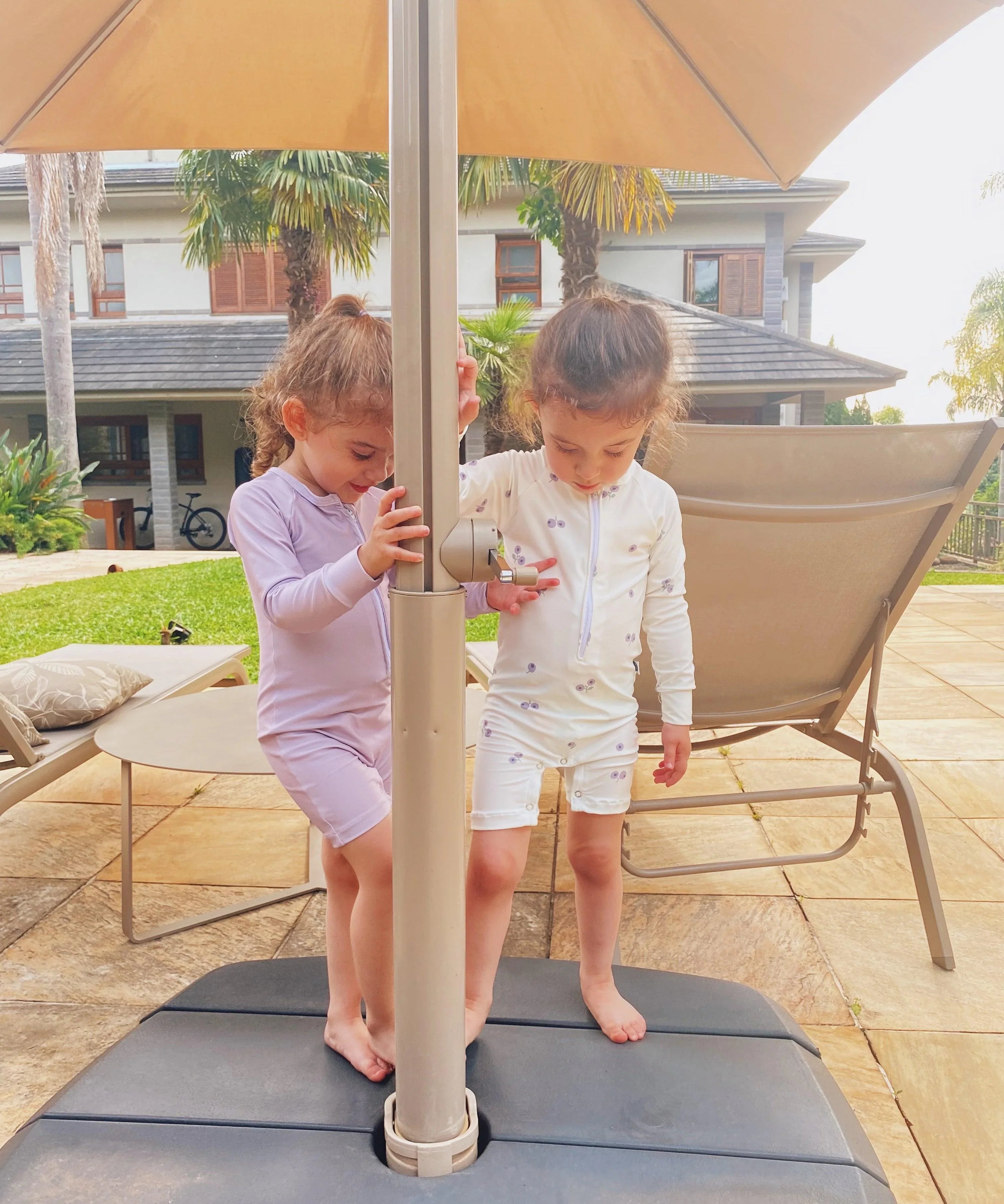 Macaquinho de Praia UV50+ | Liso Lilac - MiniMalista Baby - 0, b2b, Baby, Calor, com-desconto-mm10, Menina, Neutro, tab-tam-macaquinho-praia, Unissex, Verão -bebê-minimalista-estiloso